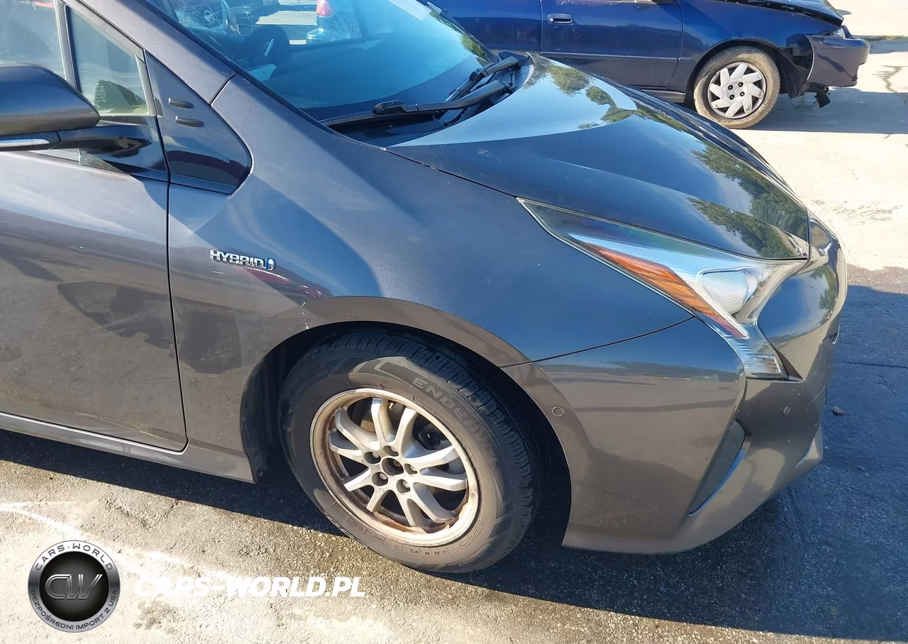 2017 Toyota Prius Four VIN:JTDKARFU7H3541237 - 19