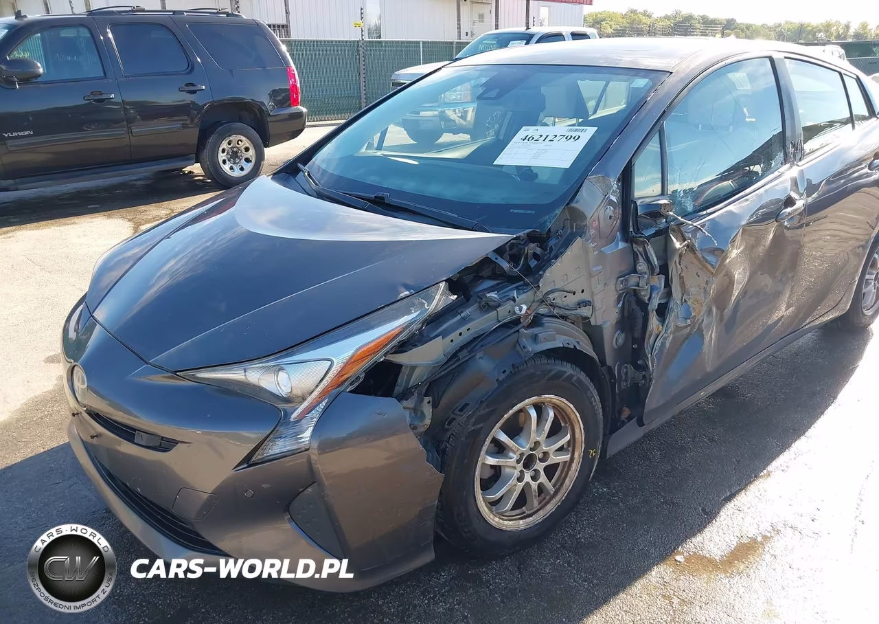 2017 Toyota Prius Four VIN:JTDKARFU7H3541237 - 6