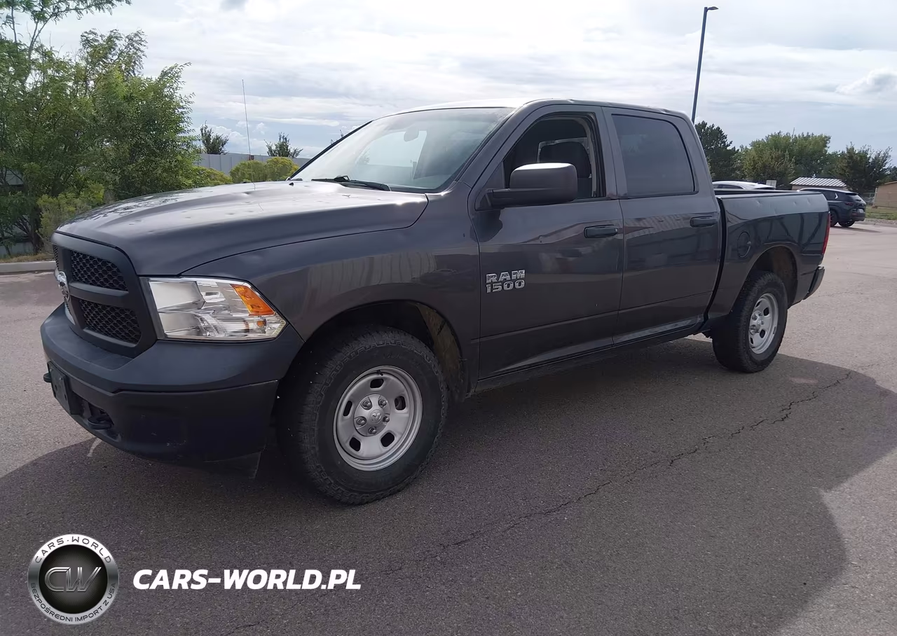 2018 Ram 1500 Tradesman 4X4 5'7 Box VIN:1C6RR7KG0JS315829 - 2