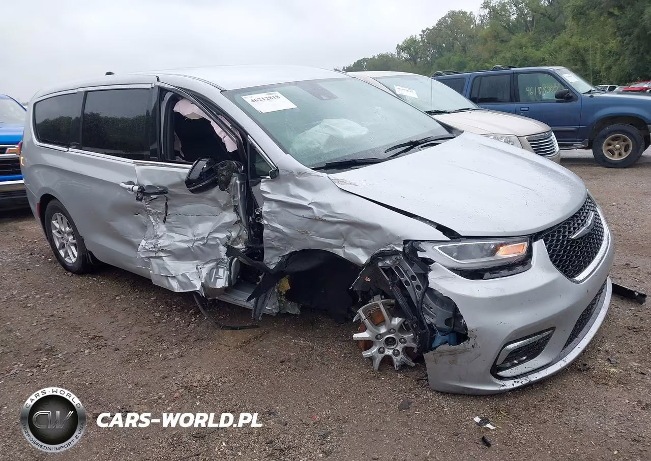 2026 Chrysler Pacifica Select VIN:2C4RC1BG8TR185889 - 1