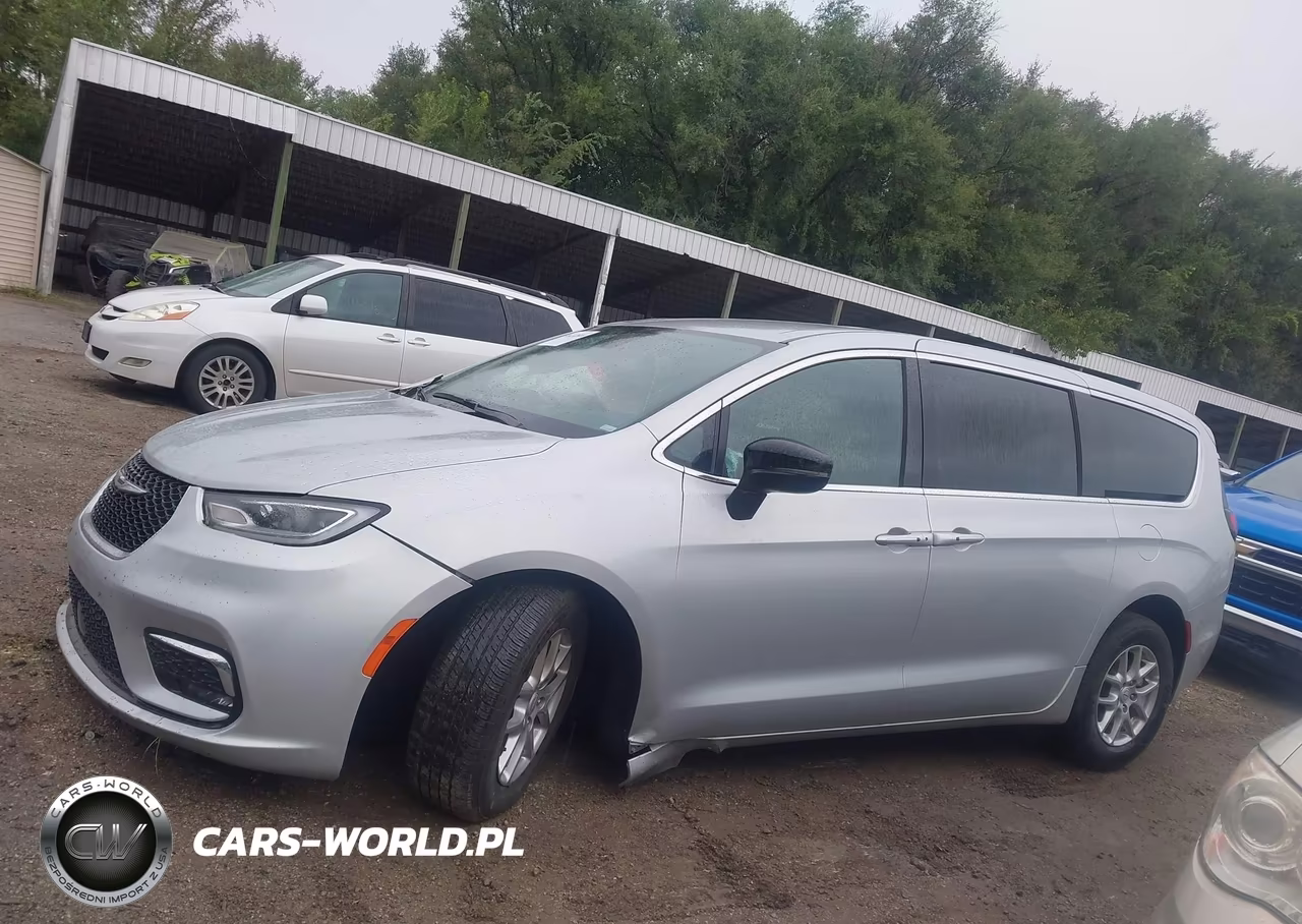 2026 Chrysler Pacifica Select VIN:2C4RC1BG8TR185889 - 14