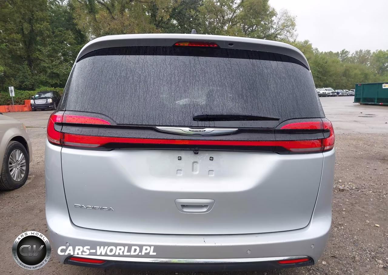 2026 Chrysler Pacifica Select VIN:2C4RC1BG8TR185889 - 16