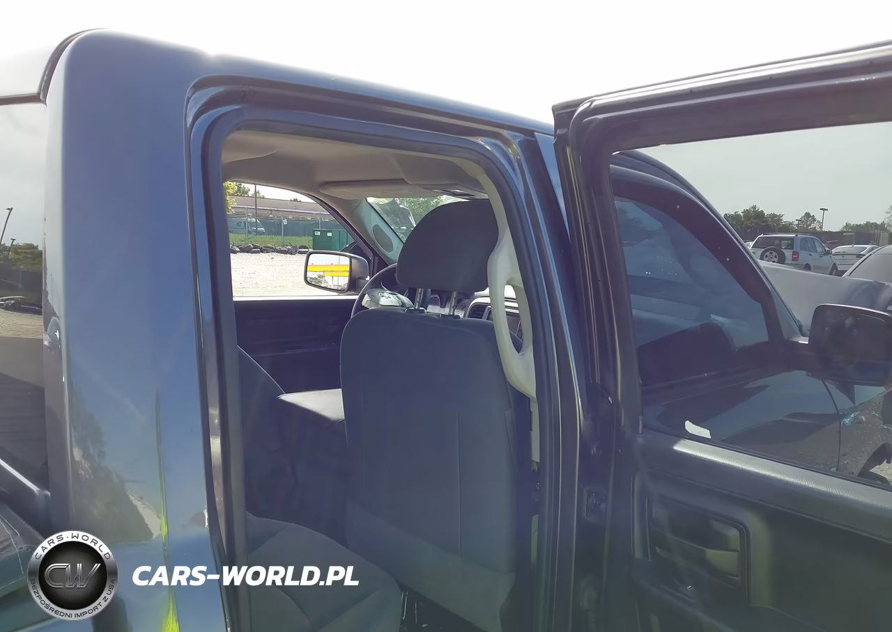 2016 Ram 1500 Tradesman VIN:1C6RR6FG9GS327152 - 8