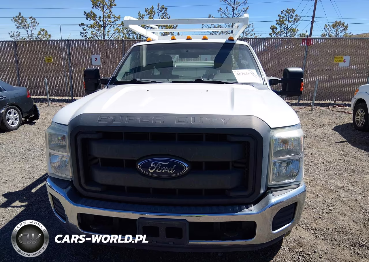 2015 Ford F-350 Chassis Xl VIN:1FD8X3ET5FEA05060 - 11