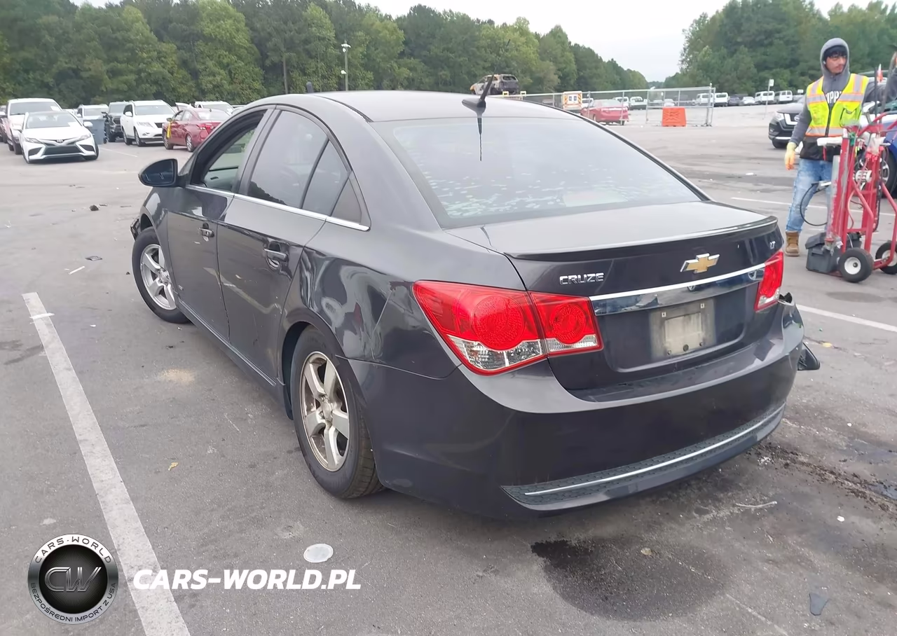 2014 Chevrolet Cruze 1Lt Auto VIN:1G1PC5SBXE7109204 - 3