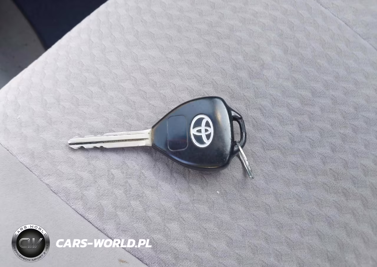 2010 Toyota Camry Le VIN:4T1BF3EK6AU023856 - 11