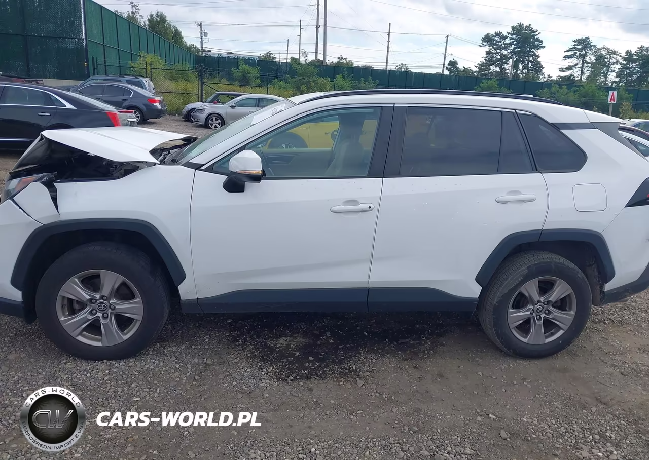 2023 Toyota Rav4 Xle VIN:2T3P1RFV4PW347128 - 14
