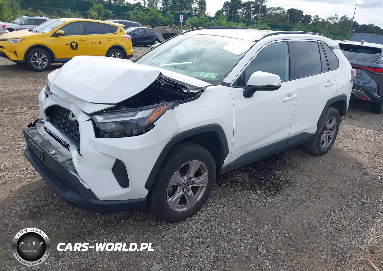 2023 Toyota Rav4 Xle VIN:2T3P1RFV4PW347128 - 2