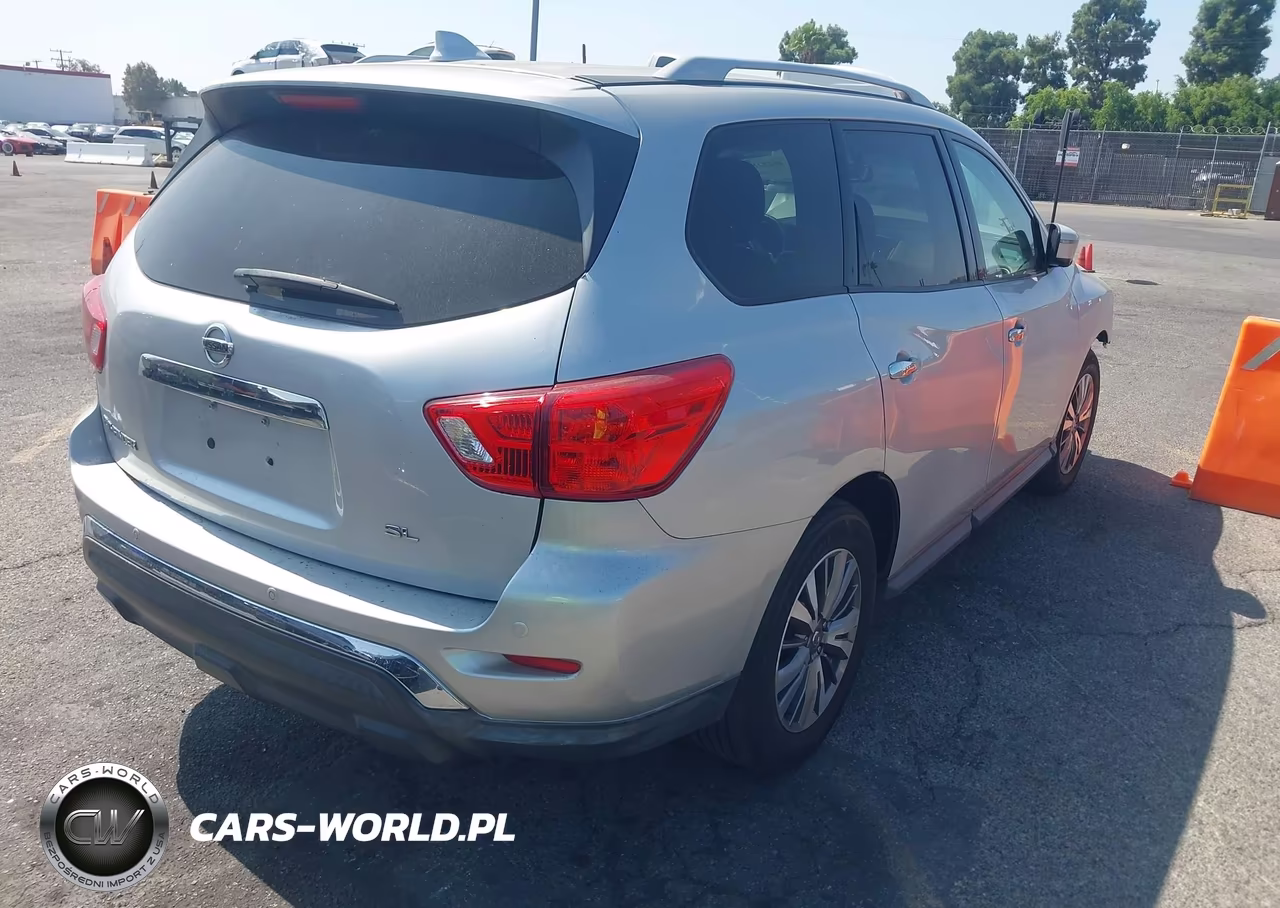 2019 Nissan Pathfinder Sl VIN:5N1DR2MN8KC624148 - 4