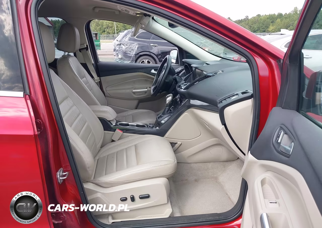 2015 Ford Escape Titanium VIN:1FMCU0JX1FUC73670 - 5