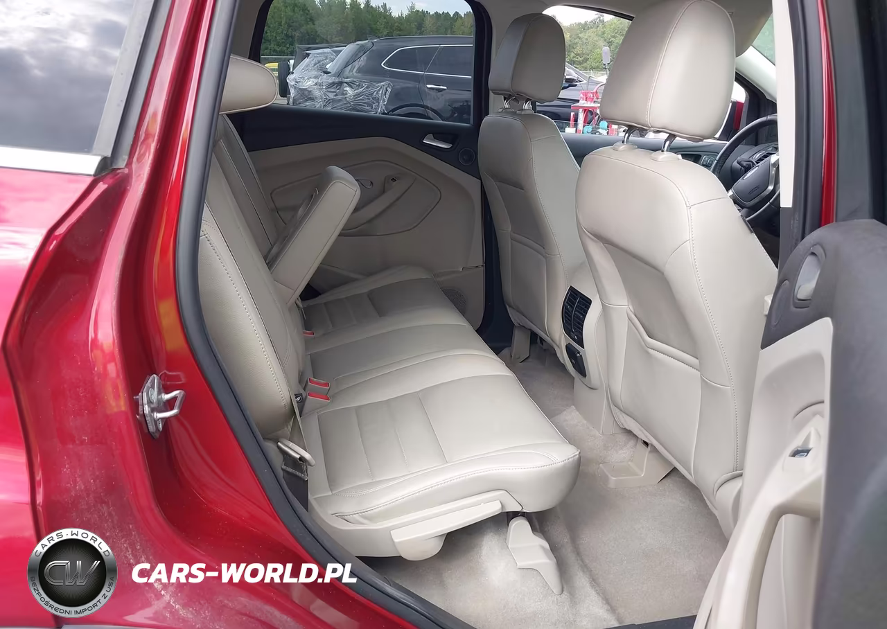 2015 Ford Escape Titanium VIN:1FMCU0JX1FUC73670 - 8
