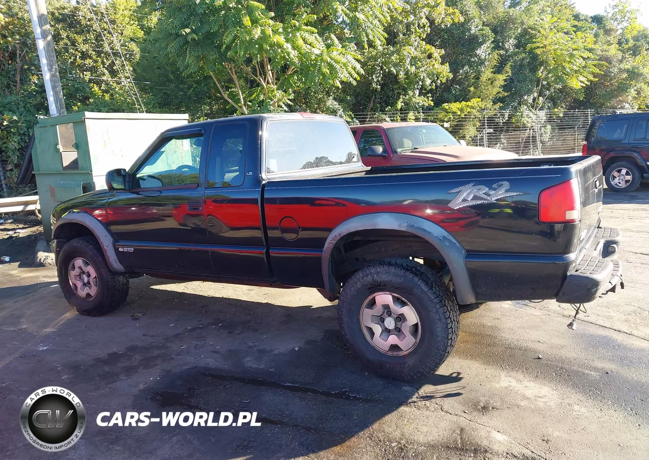 2003 Chevrolet S-10 Ls VIN:1GCCT19XX38241824 - 14