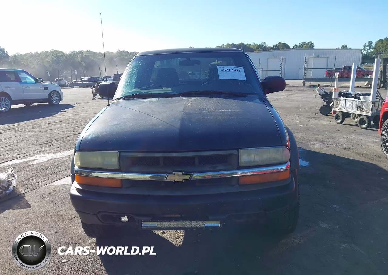 2003 Chevrolet S-10 Ls VIN:1GCCT19XX38241824 - 6