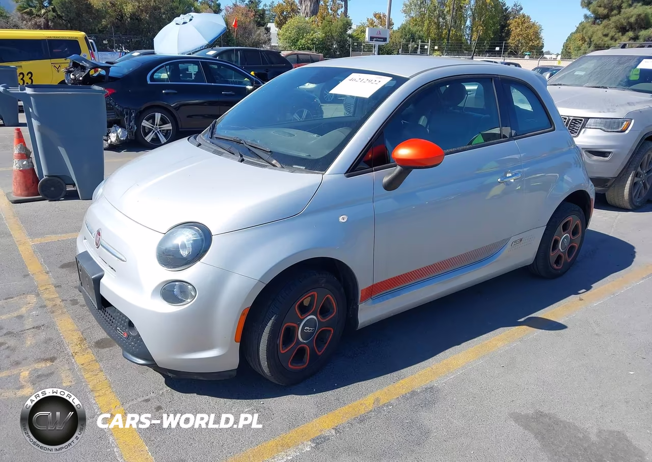 2014 Fiat 500E Battery Electric VIN:3C3CFFGEXET225573 - 2