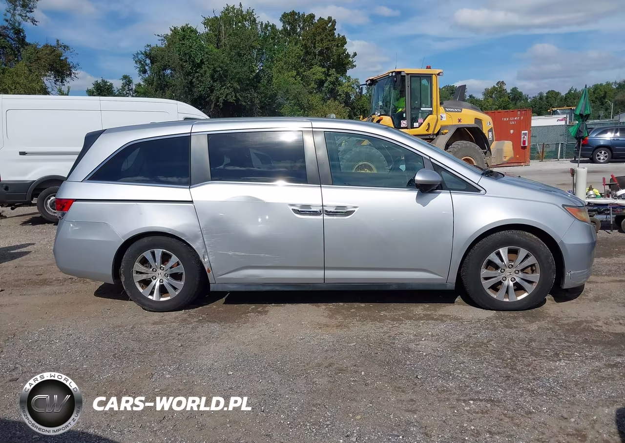 2015 Honda Odyssey Ex-L VIN:5FNRL5H68FB053303 - 13