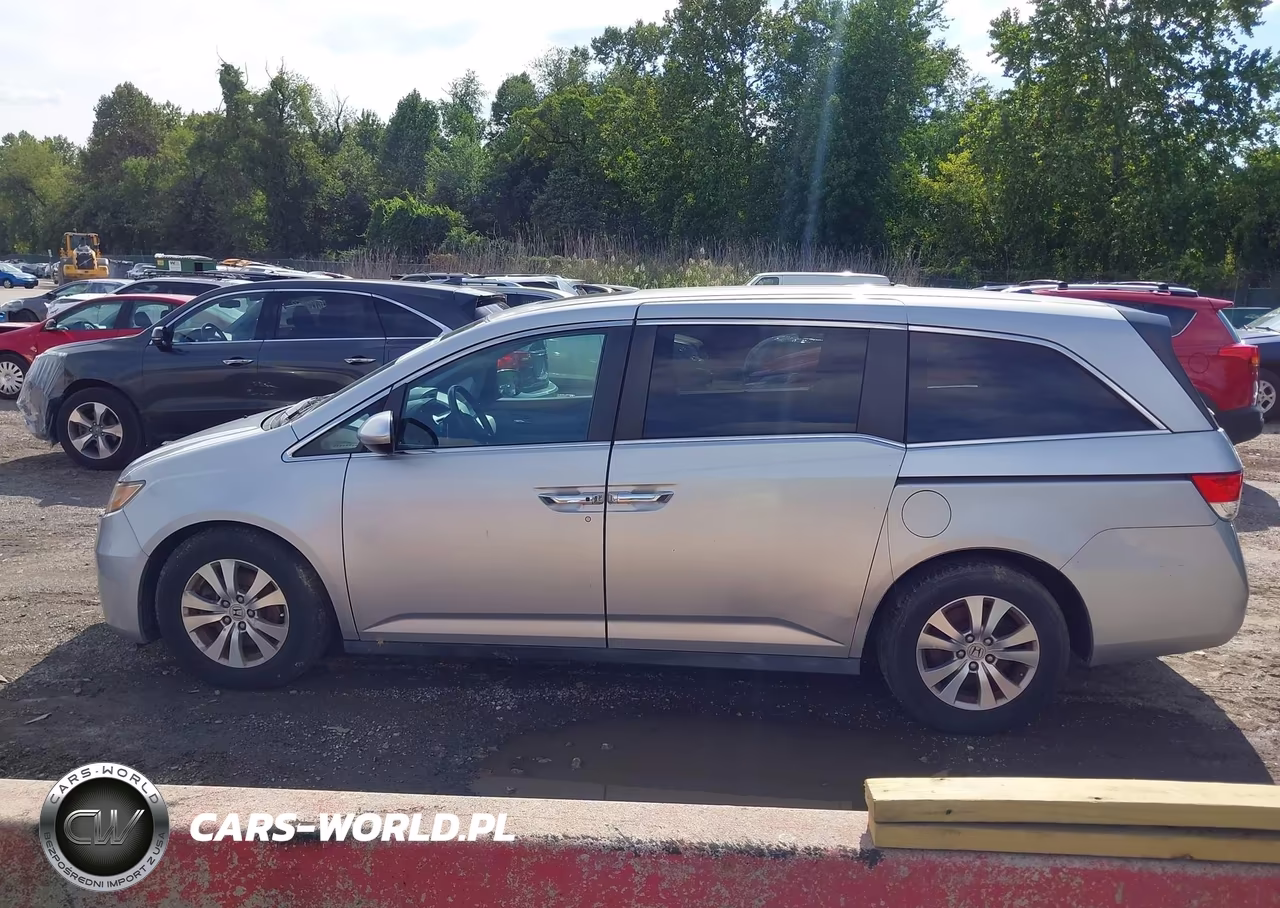 2015 Honda Odyssey Ex-L VIN:5FNRL5H68FB053303 - 14