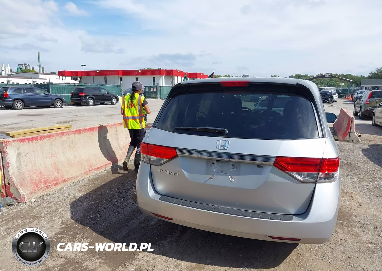 2015 Honda Odyssey Ex-L VIN:5FNRL5H68FB053303 - 16