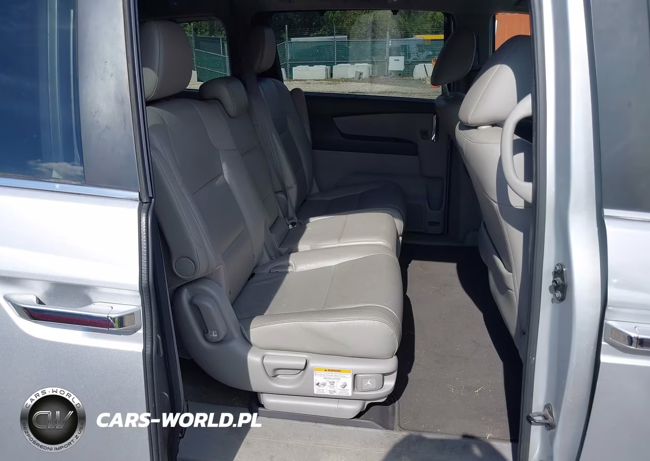 2015 Honda Odyssey Ex-L VIN:5FNRL5H68FB053303 - 8