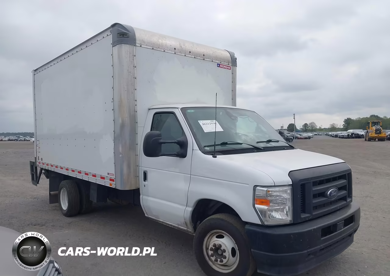 2024 Ford E-350 Cutaway