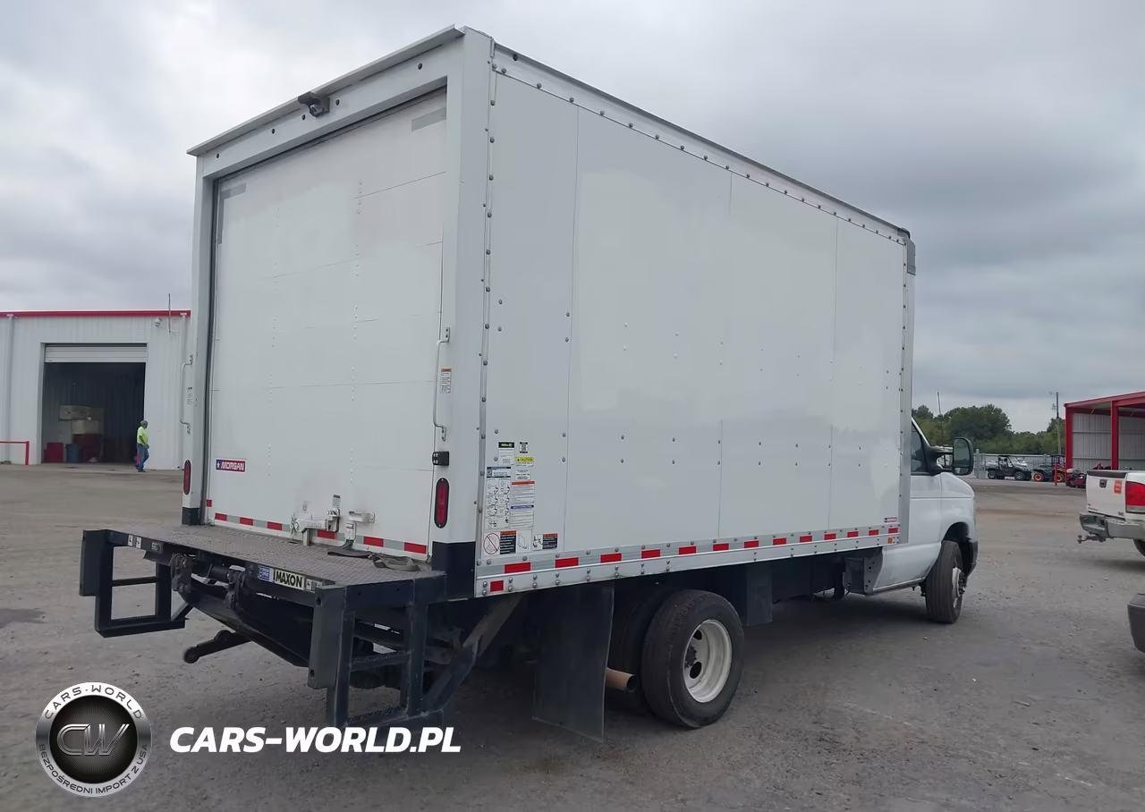 2024 Ford E-350 Cutaway VIN:1FDWE3FN8RDD29692 - 13