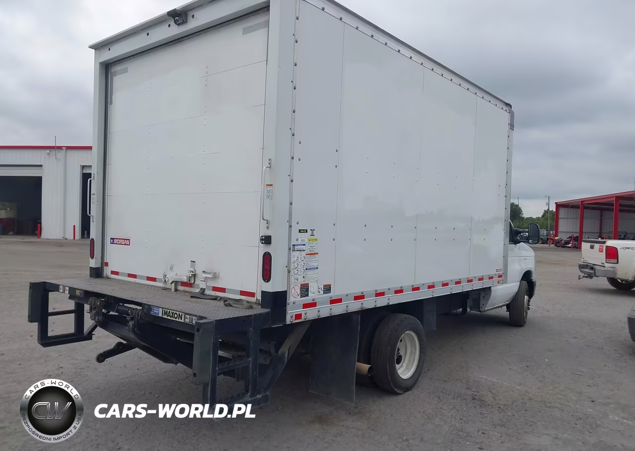 2024 Ford E-350 Cutaway VIN:1FDWE3FN8RDD29692 - 4