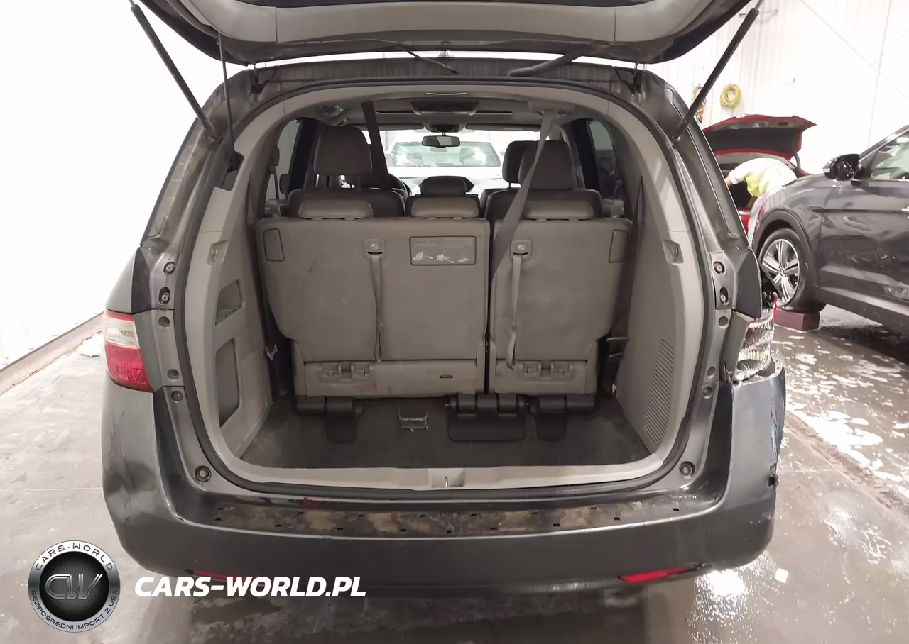2011 Honda Odyssey Ex-L VIN:5FNRL5H62BB022820 - 18