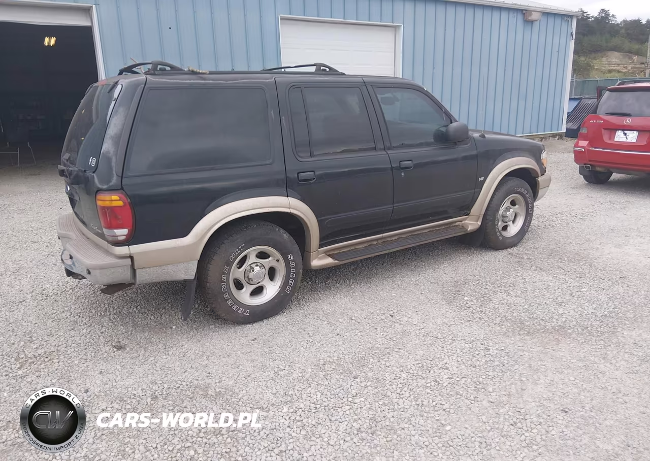 2000 Ford Explorer Eddie Bauer VIN:1FMDU84P7YZB06783 - 4