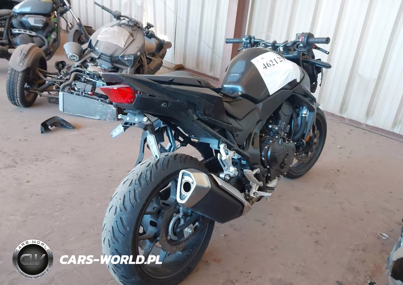 2025 Honda Cb750 A VIN:JH2RH240XSK001483 - 4
