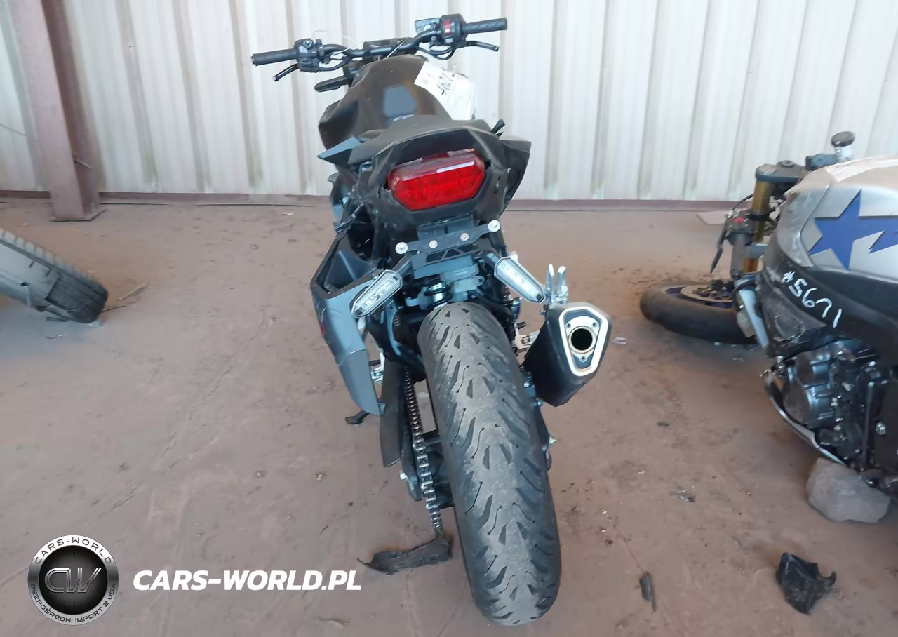 2025 Honda Cb750 A VIN:JH2RH240XSK001483 - 6