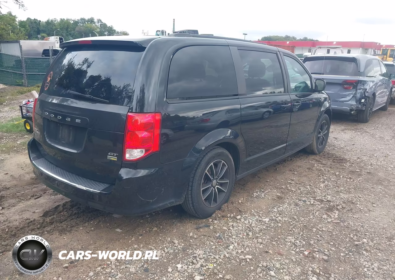 2019 Dodge Grand Caravan Gt VIN:2C4RDGEG6KR611945 - 4