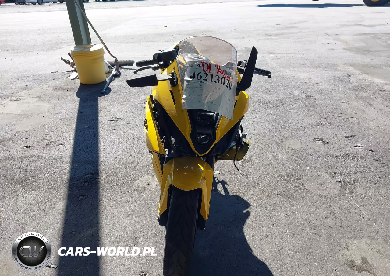 2024 Suzuki Gsx800 F VIN:JS1EM13B3R7100444 - 5