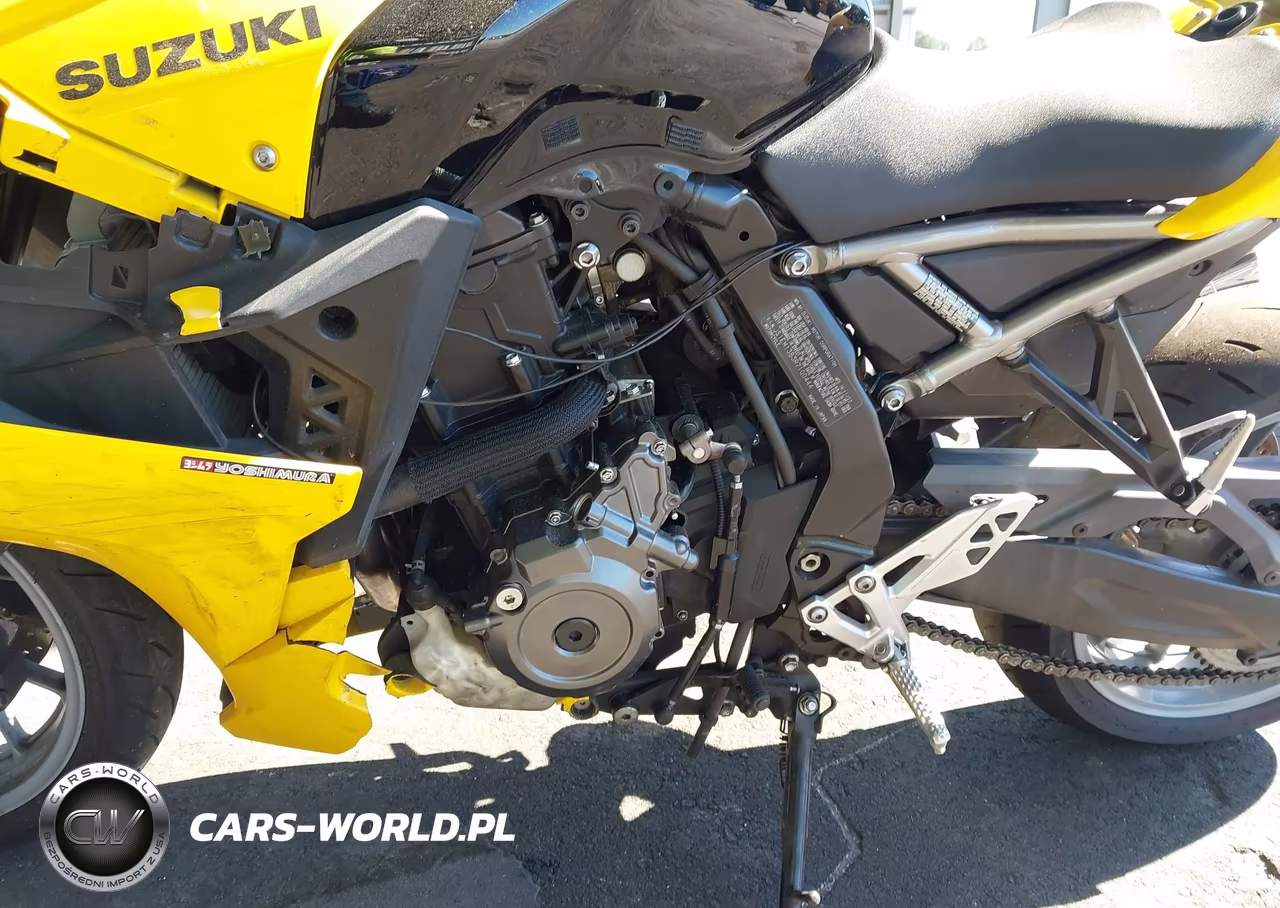 2024 Suzuki Gsx800 F VIN:JS1EM13B3R7100444 - 9