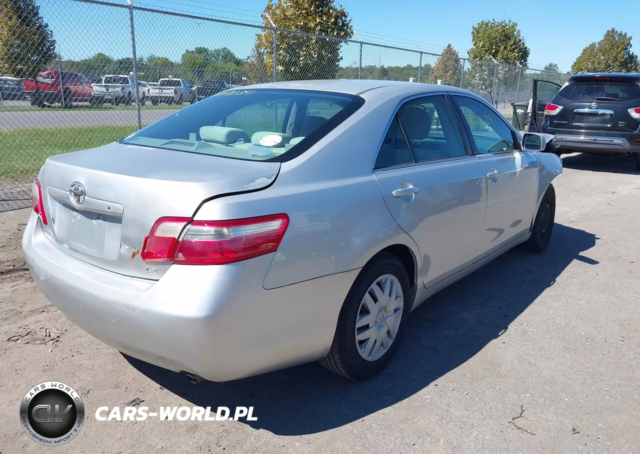 2007 Toyota Camry Le VIN:4T1BE46K27U013700 - 4