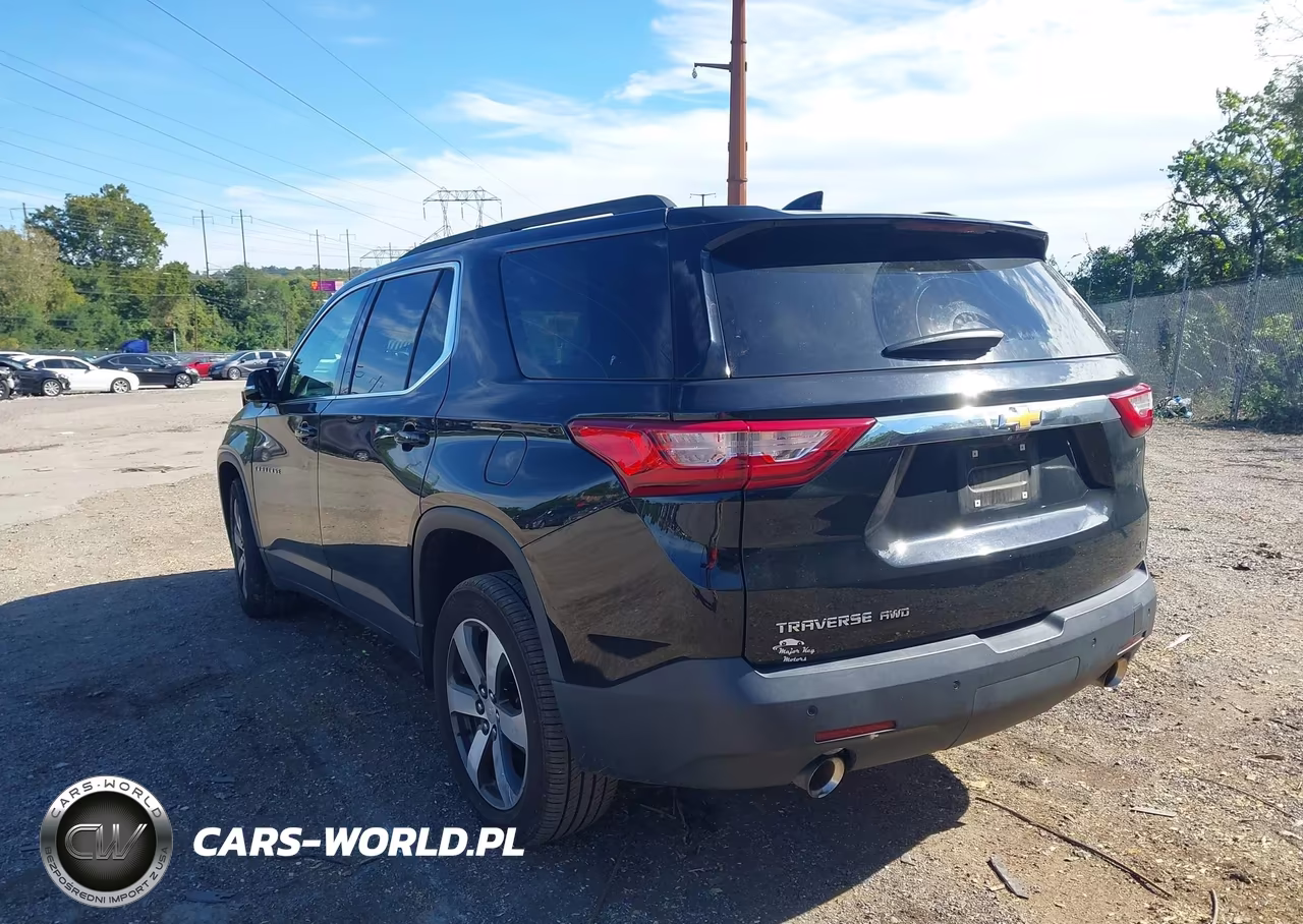 2020 Chevrolet Traverse Awd Lt Leather VIN:1GNEVHKW3LJ235778 - 3