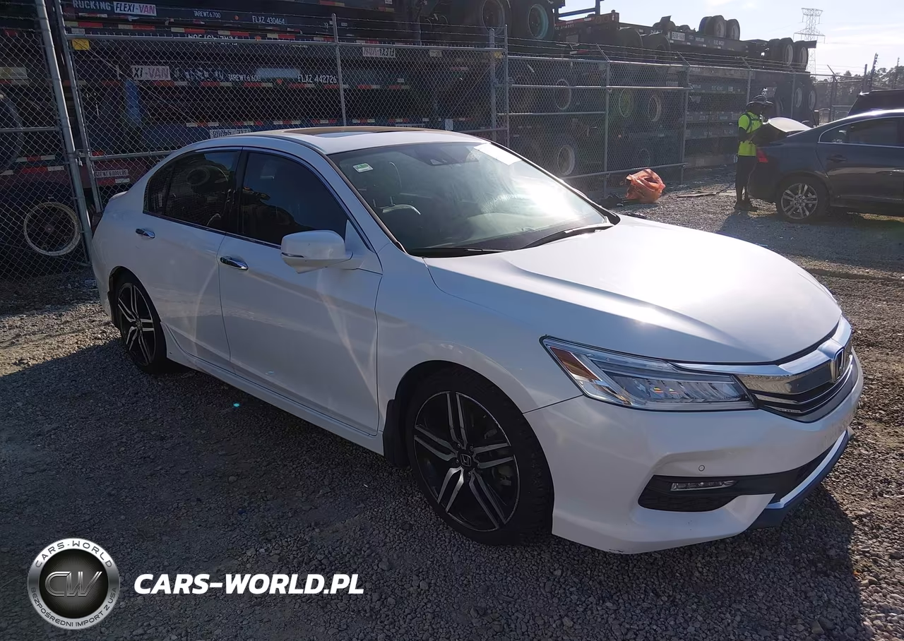 2017 Honda Accord Touring V6 VIN:1HGCR3F93HA023550 - 13