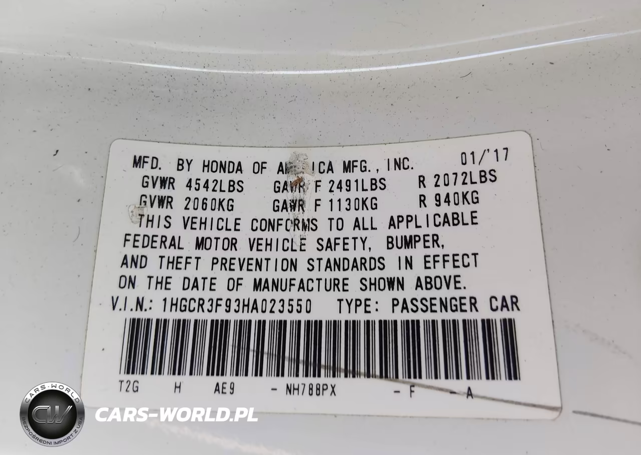 2017 Honda Accord Touring V6 VIN:1HGCR3F93HA023550 - 9