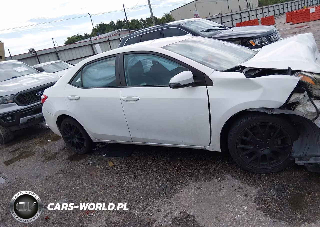 2014 Toyota Corolla L VIN:5YFBURHE3EP155561 - 13