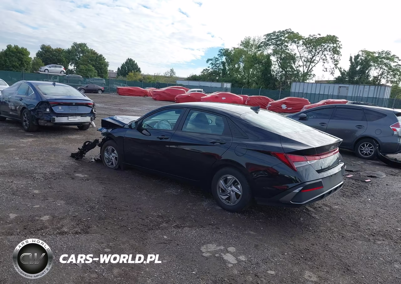 2024 Hyundai Elantra Se VIN:KMHLL4DG2RU835893 - 3
