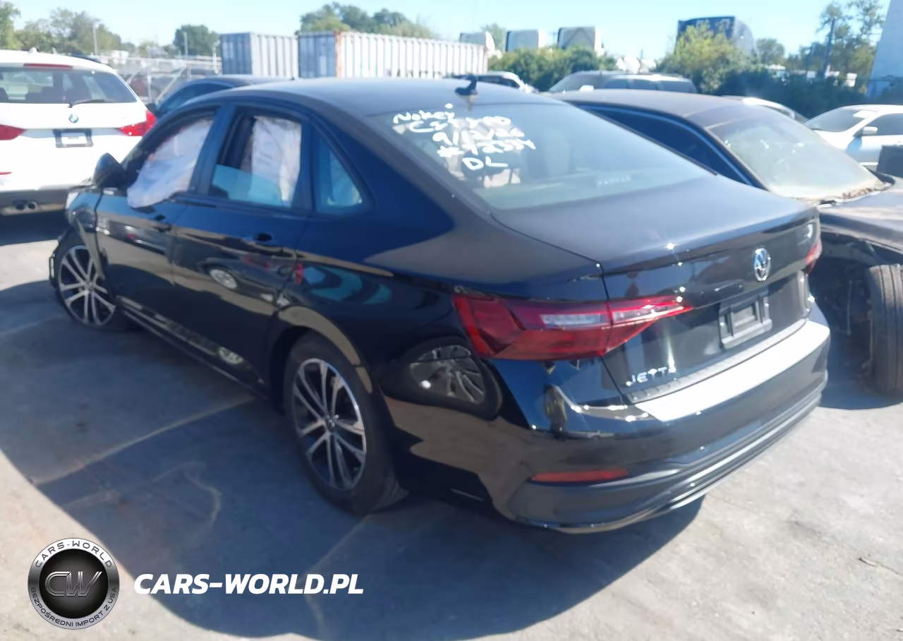 2024 Volkswagen Jetta 1.5T Sport VIN:3VWBM7BU7RM038922 - 3