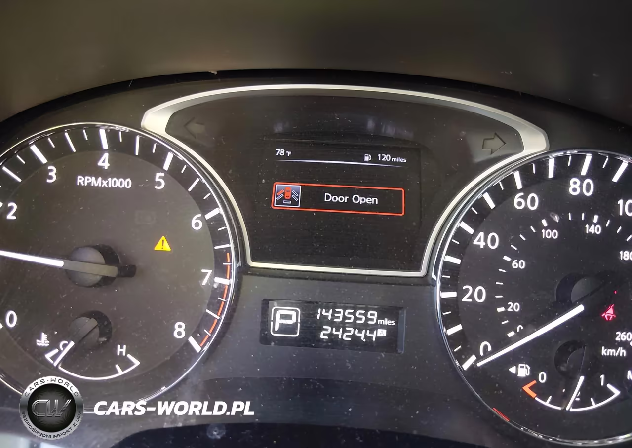 2015 Nissan Pathfinder S VIN:5N1AR2MN8FC722668 - 7