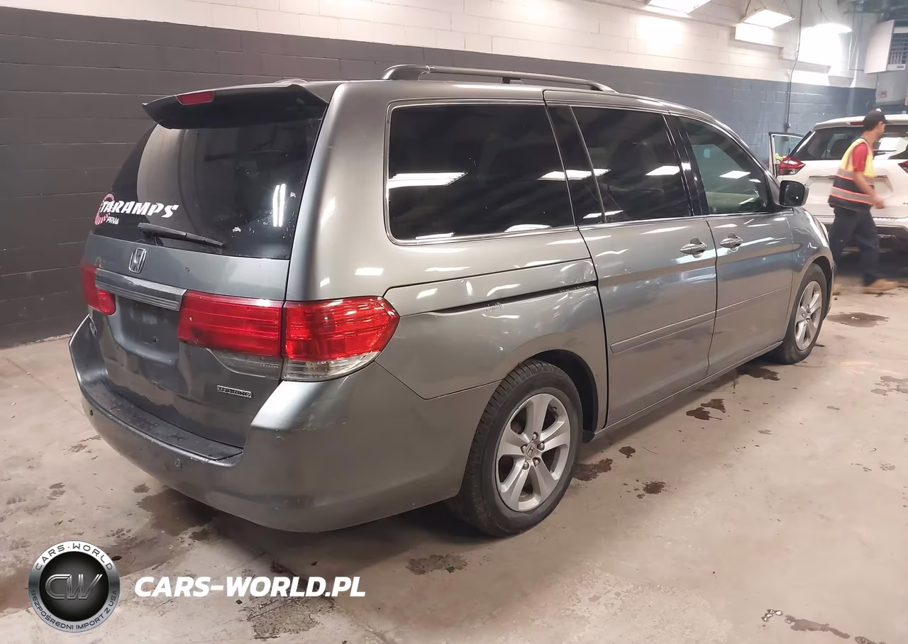 2009 Honda Odyssey Touring VIN:5FNRL38999B057315 - 4