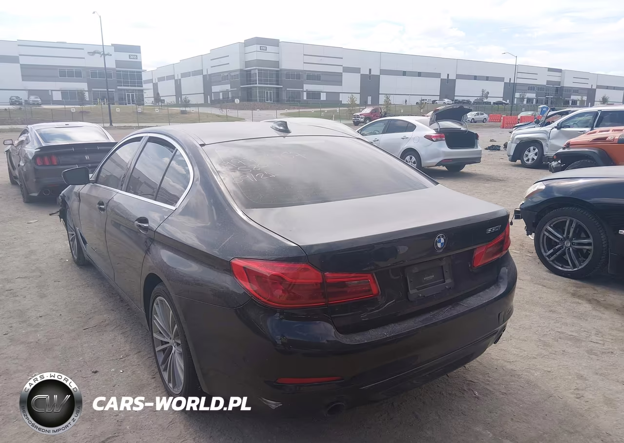 2019 BMW 530I VIN:WBAJA5C51KWW05809 - 3