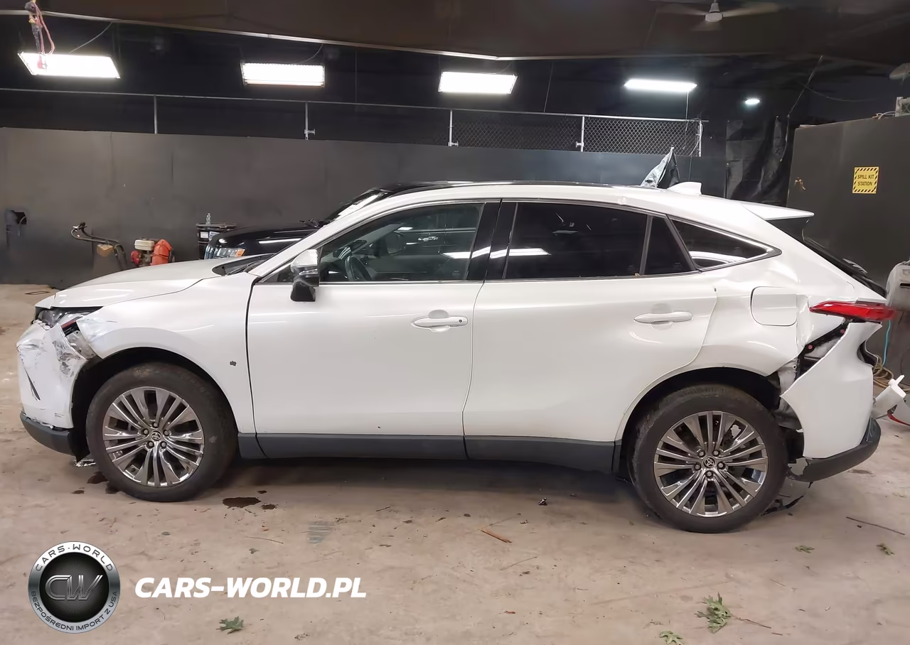 2023 Toyota Venza Limited VIN:JTEAAAAH6PJ132479 - 14