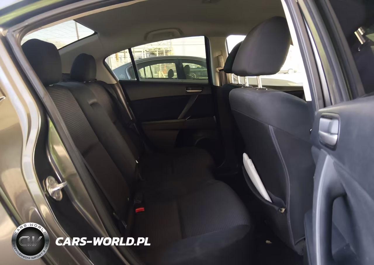 2013 Mazda Mazda3 I Touring VIN:JM1BL1V89D1713855 - 8