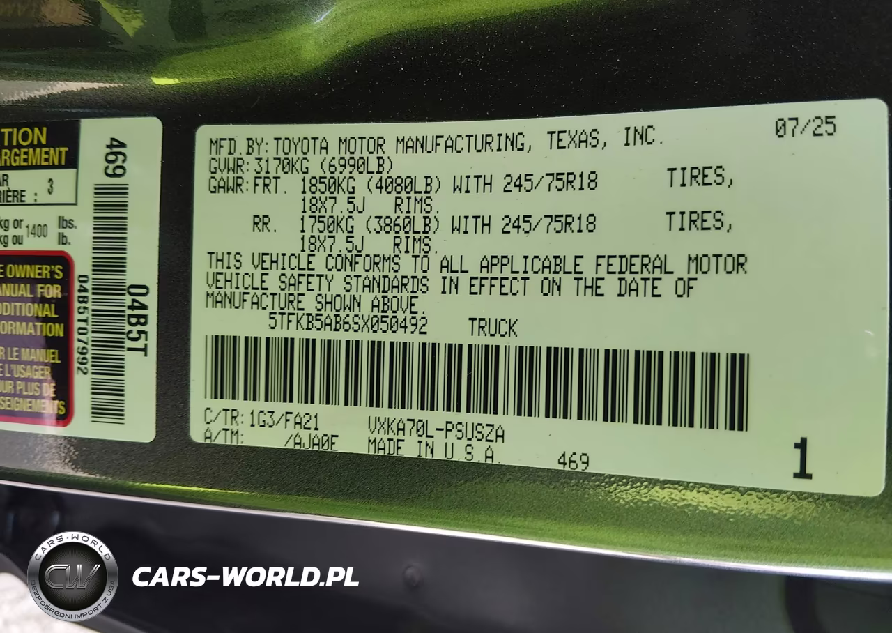 2025 Toyota Tundra Sr VIN:5TFKB5AB6SX050492 - 9
