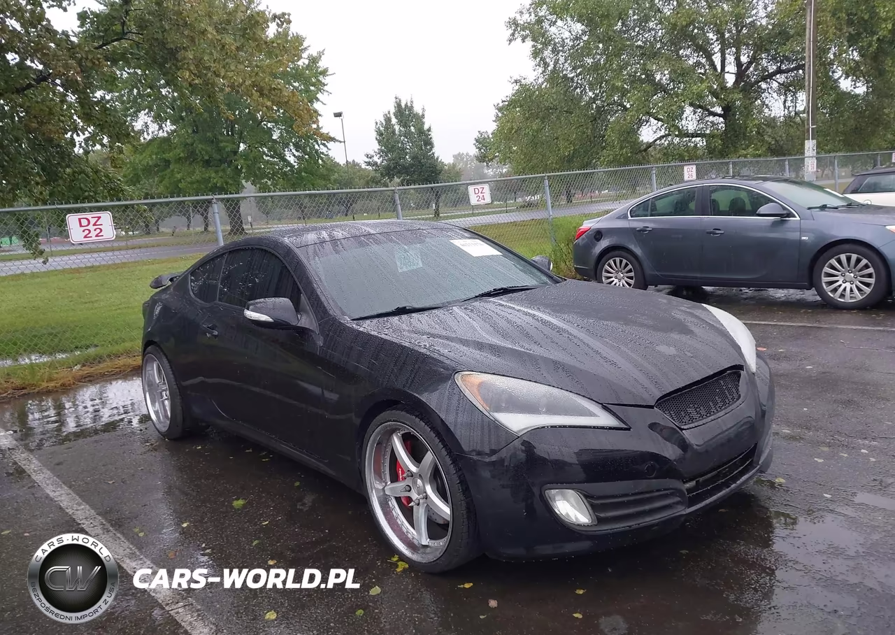 2012 Hyundai Genesis 3.8 Track