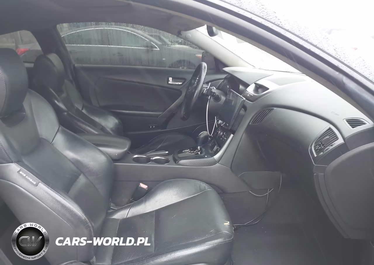 2012 Hyundai Genesis 3.8 Track VIN:KMHHU6KH9CU078167 - 5