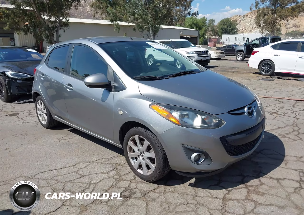 2013 Mazda Mazda2 Touring
