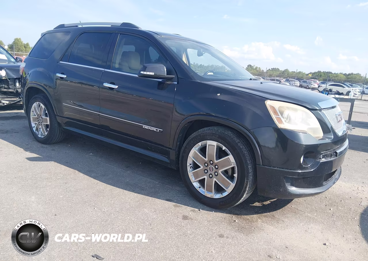 2011 GMC Acadia Denali