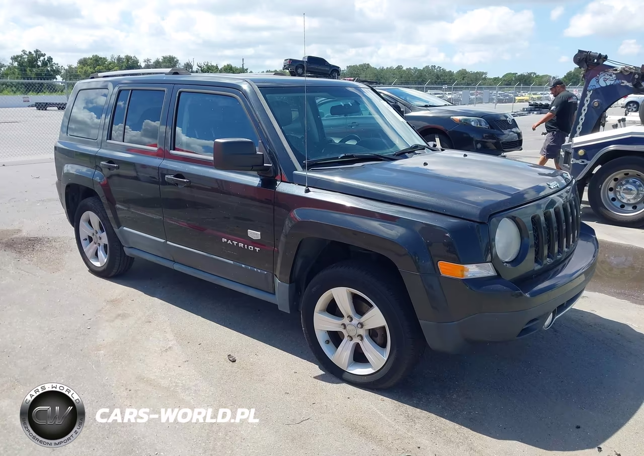 2011 Jeep Patriot Latitude X – zdjęcie 1 z 11